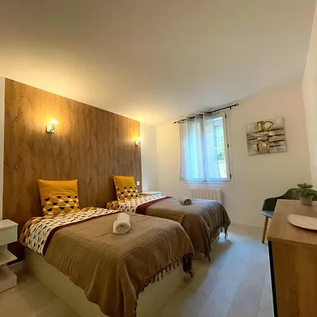 La Riche Histoire De Apartment
