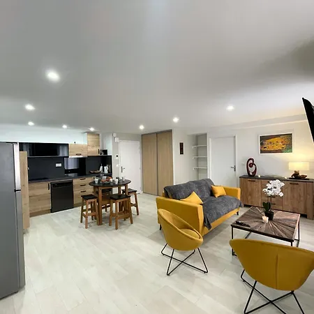 La Riche Histoire De Apartment *