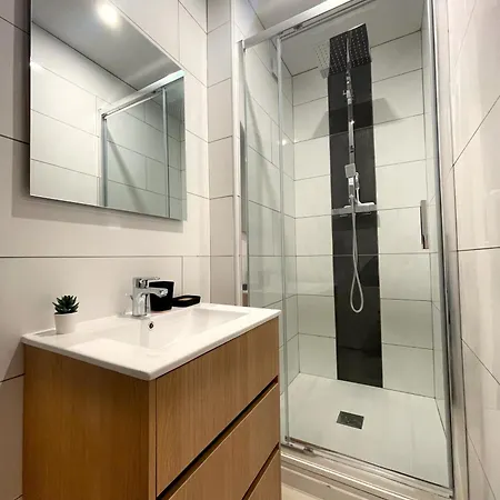 La Riche Histoire De Apartment *